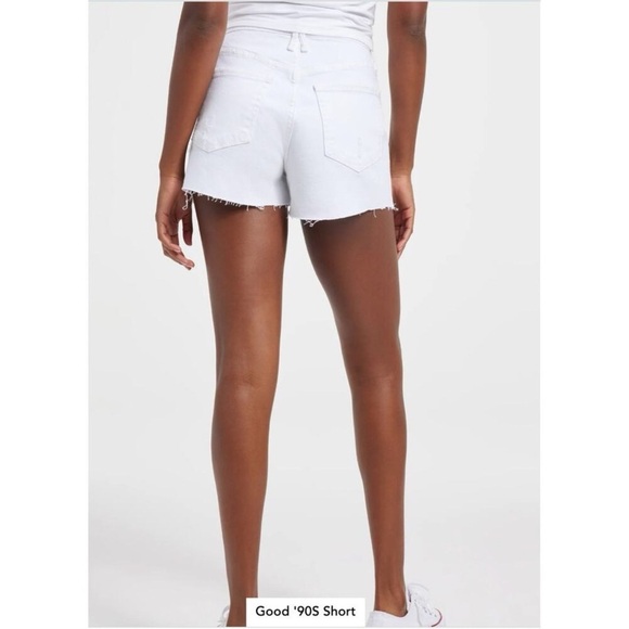 Good American BOMBSHELL SHORTS GBS046T WHITE025 Size 00/24 Inseam 3 1/2 inches - Picture 4 of 9